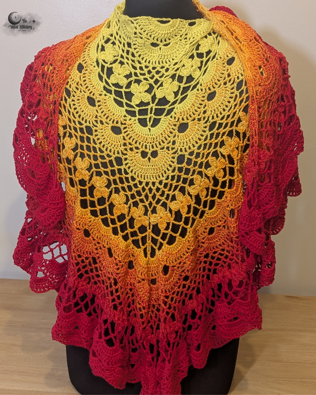 Viral Bloom Shawl