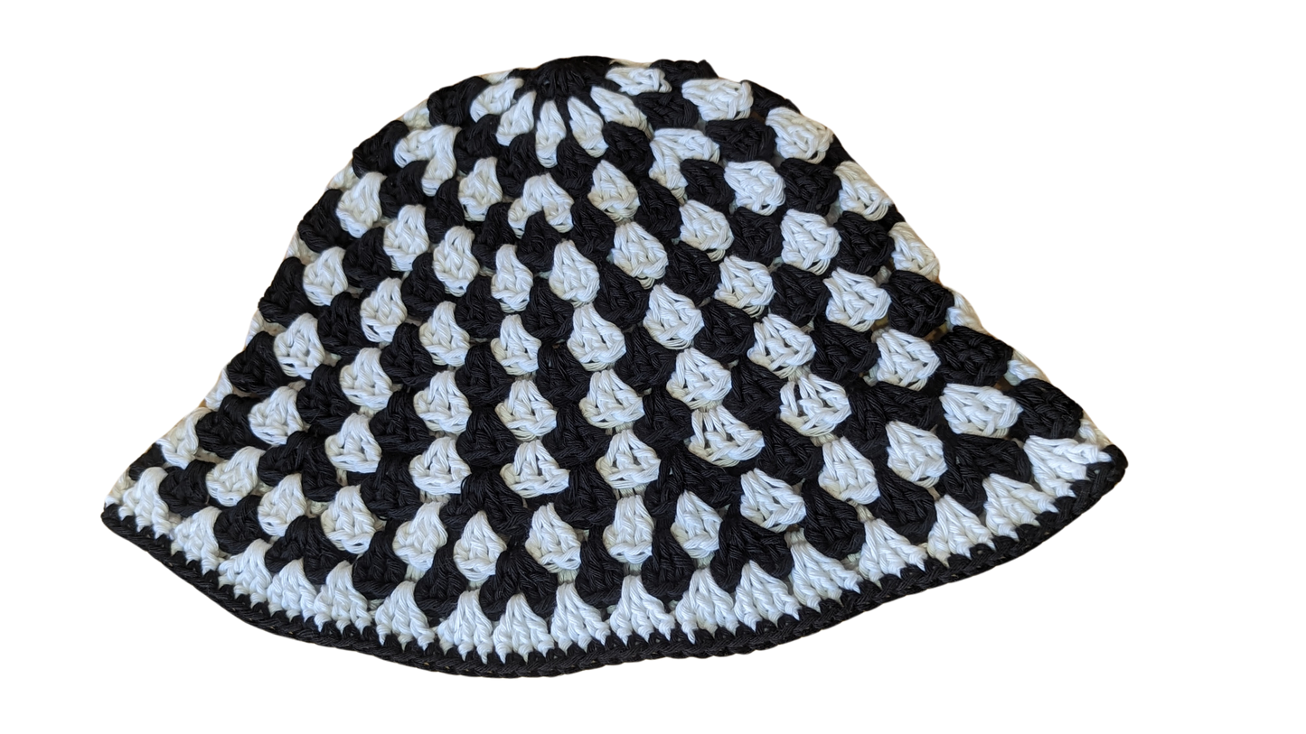 Crochet Bucket Hat - Black and White
