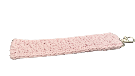 Crochet Wristlet - Light Pink